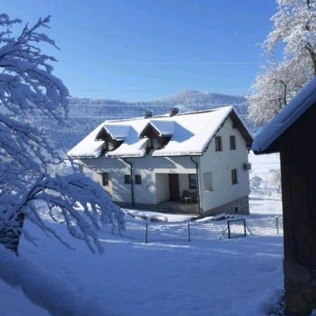 Holiday House Marija Villa Otocac Exterior photo