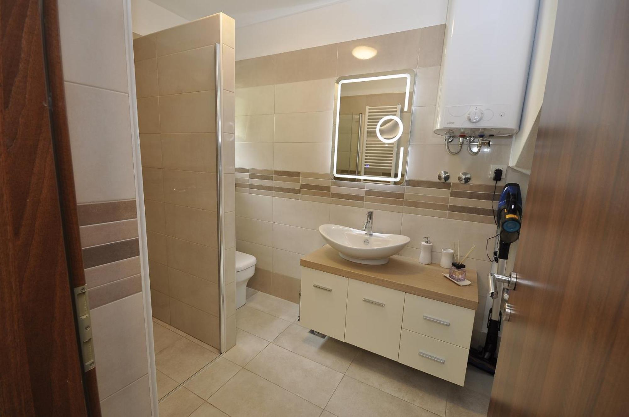 Holiday House Marija Villa Otocac Exterior photo