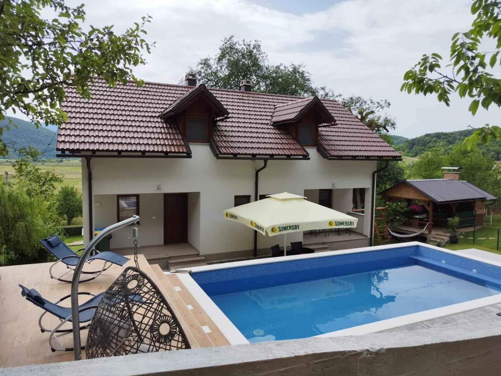 Holiday House Marija Villa Otocac Exterior photo